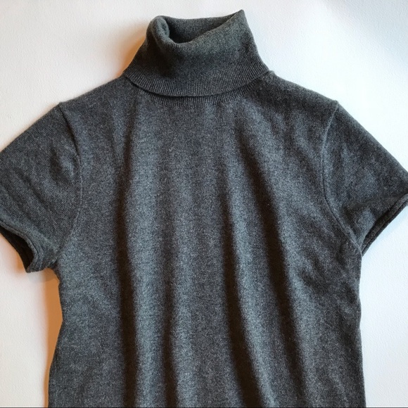 Theory Sweaters - Theory Short Sleeve Cashmere Sweater